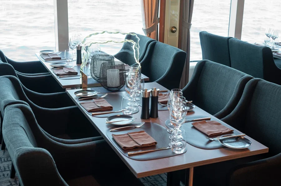 MS_Fram_Lindstrom_Restaurant_HGR_165259