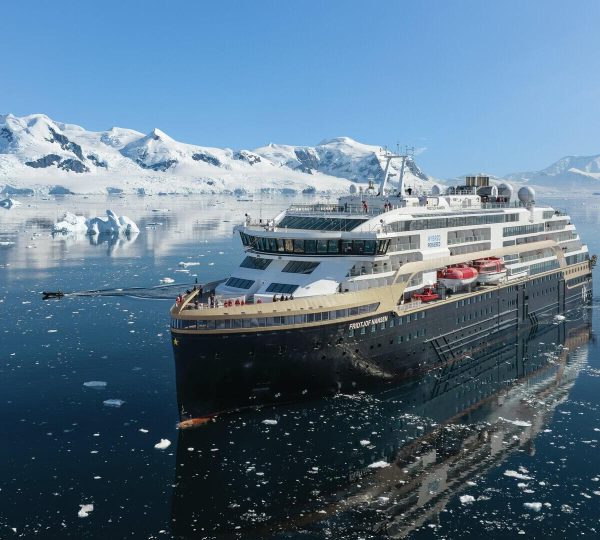 HX Expedition Cruise
